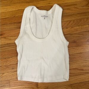 Women's White Scoop Neck Tank Top